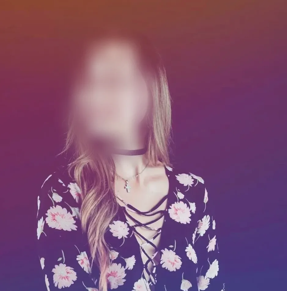 Celia, 24 años
